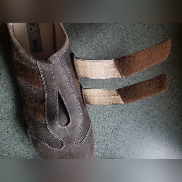 Escape DR Land Brown Strappy Shoes-Sz 44 - Picture 8 of 16